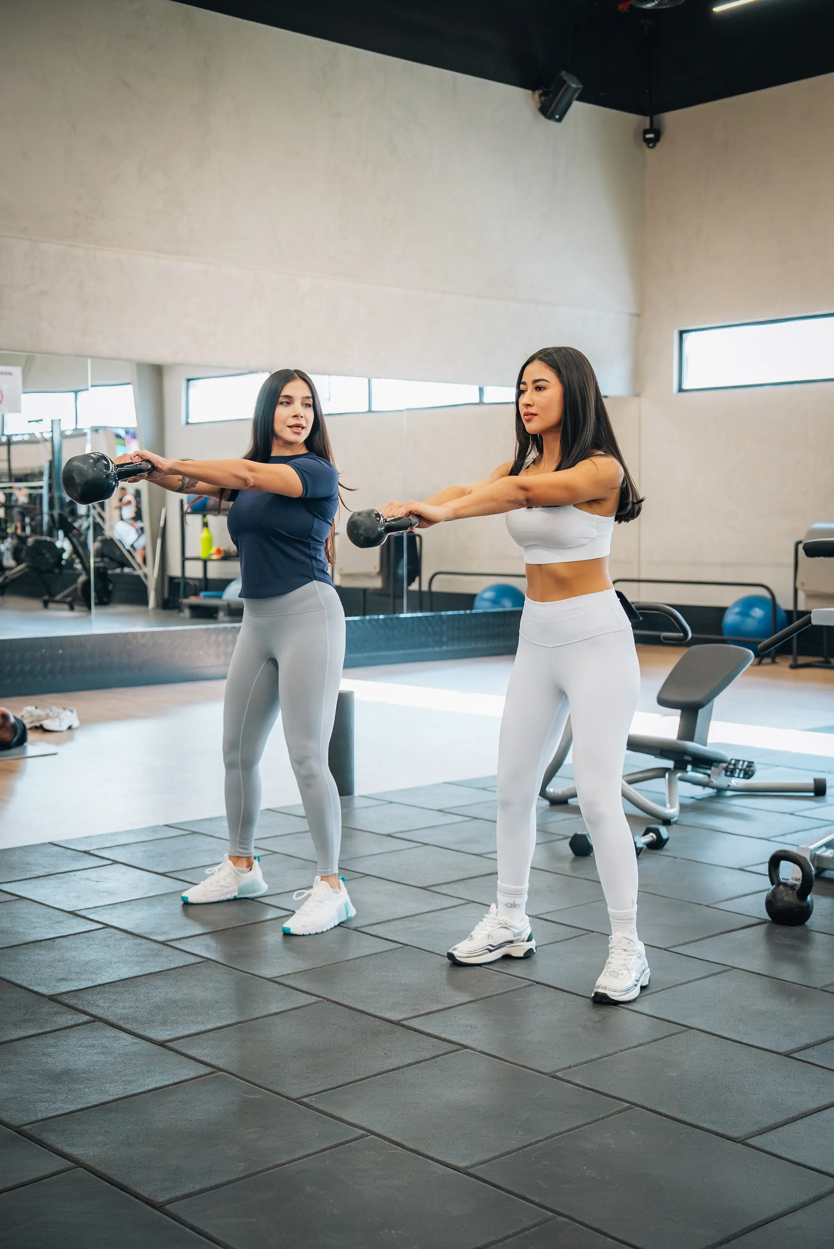 Personal trainer coaching a client in Dubai